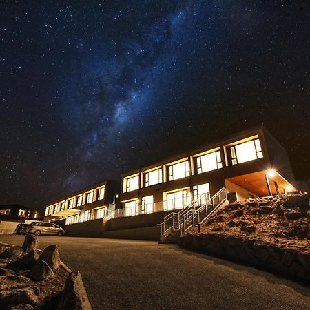 Galaxy Boutique Hotel เลคเทคาโป ภายนอก รูปภาพ The Atacama Desert is one of the driest places on Earth.