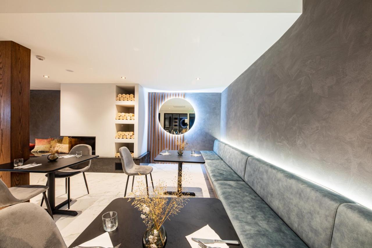 Galaxy Boutique Hotel เลคเทคาโป ภายนอก รูปภาพ Interior of the restaurant