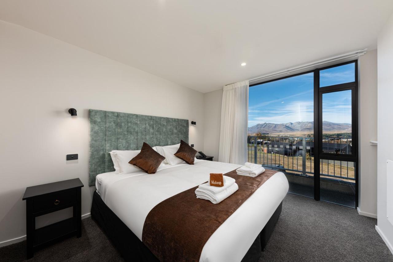 Galaxy Boutique Hotel เลคเทคาโป ภายนอก รูปภาพ A bedroom at the hotel